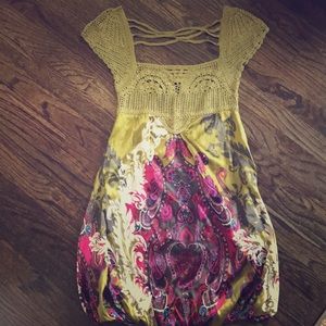 bebe XS paisley print dress- crochet top